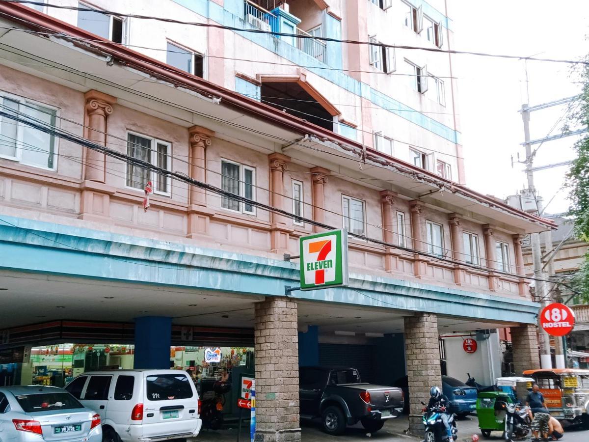 8Hostel Manila Esterno foto